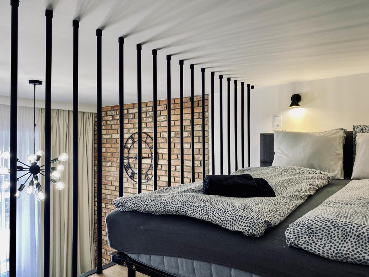 Apartment Premium Jacuzzi For Couples, Old Town Краков Экстерьер фото